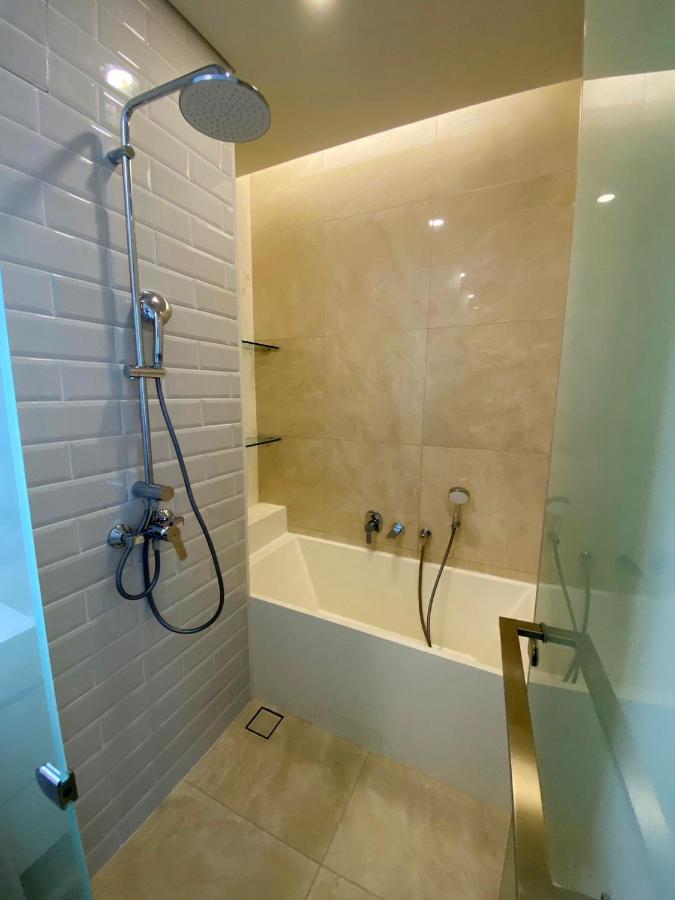 2 Bedroom Luxury Apartment 3 Min Walk From Bts Ekkamai Bangkok Zewnętrze zdjęcie